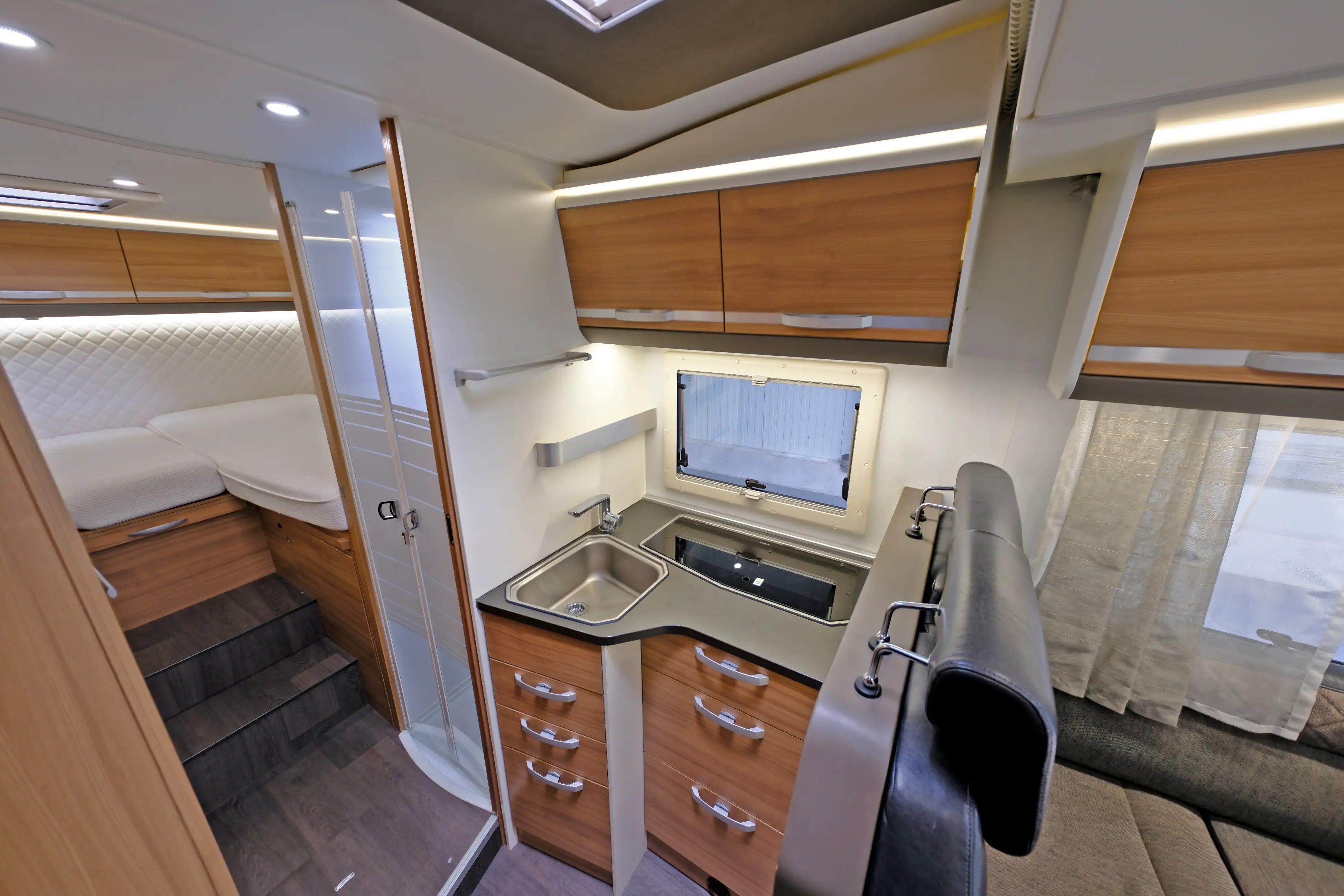 ADRIA Matrix M 670 SL